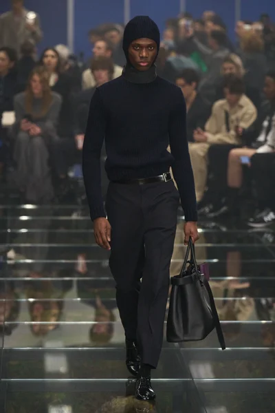 Look 23